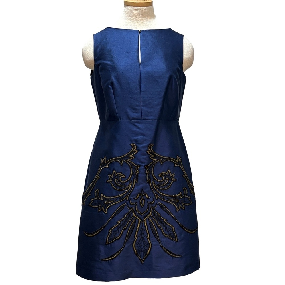 Lafayette 148 New York sz 8 blue silk blend dress with gold/black embroidery